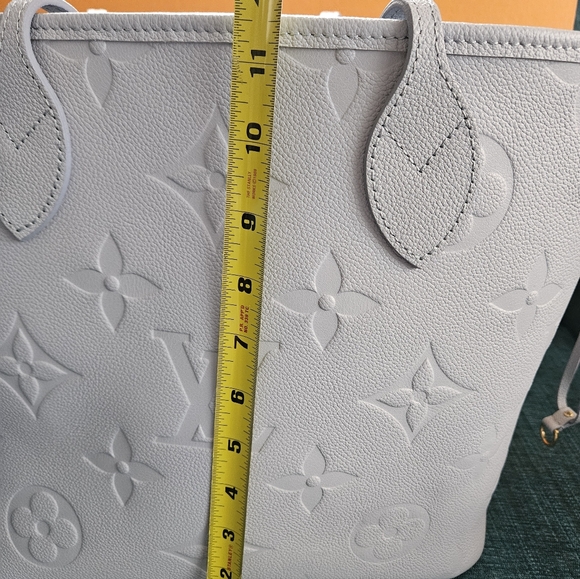 Louis Vuitton Empreiente Blue Neverfull Monogram Tote - Picture 14 of 15